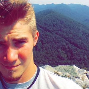 Meet your Posher, Clint